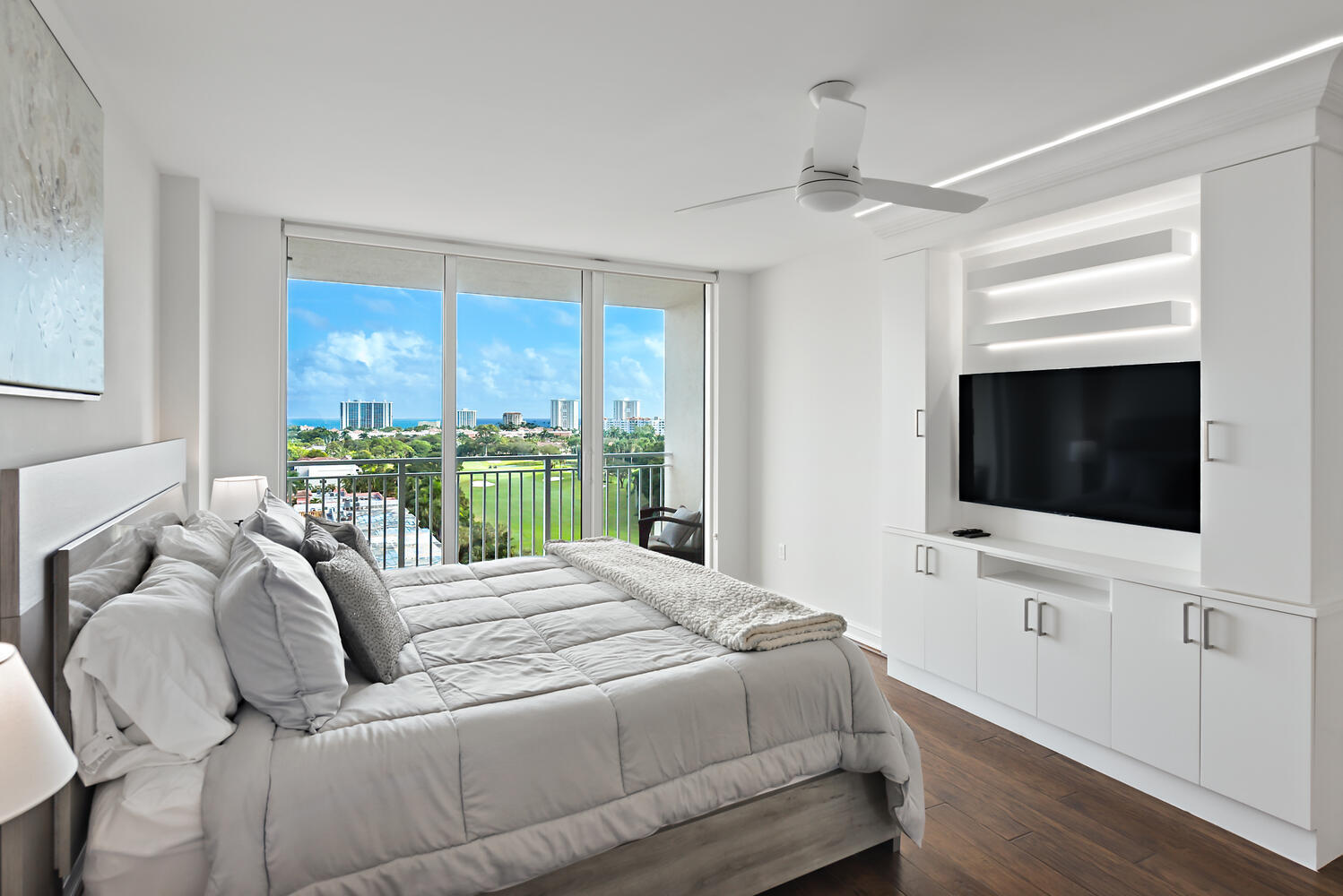 99 SE Mizner Boulevard Ph 909