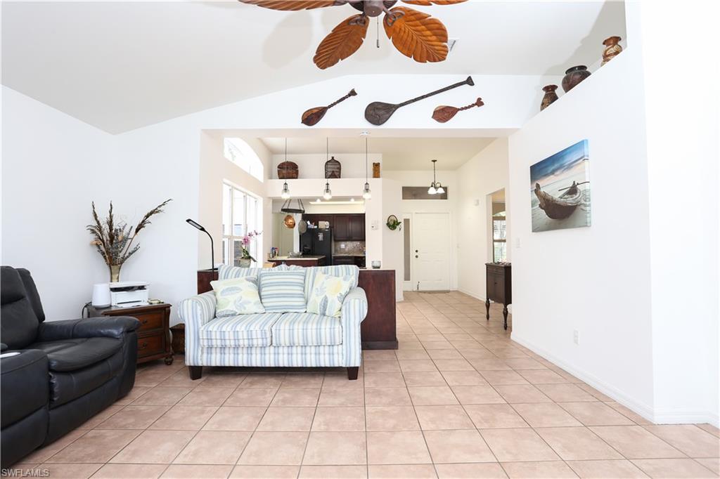 162 Eveningstar Cay