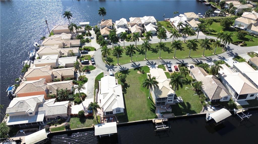 162 Eveningstar Cay