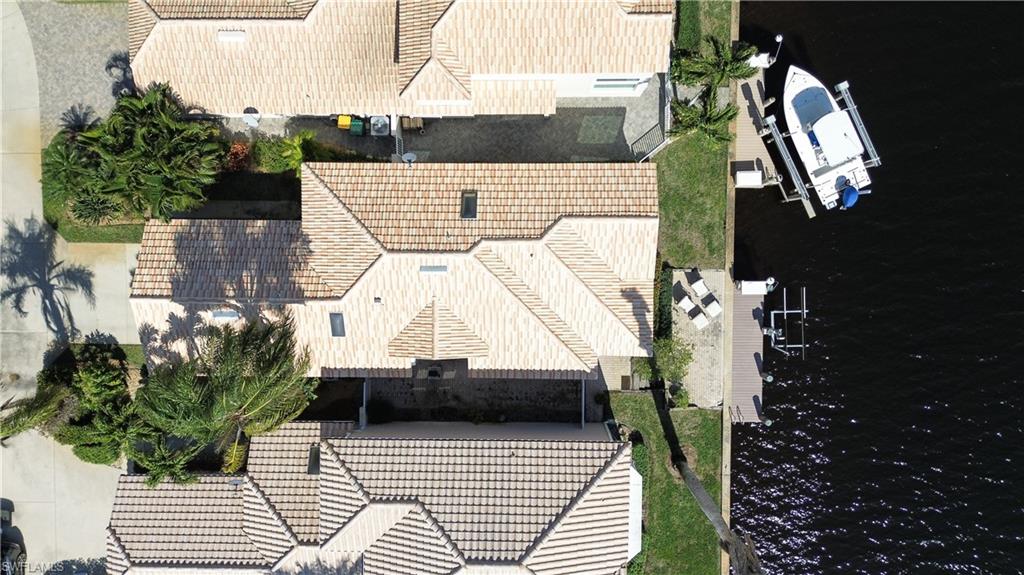 162 Eveningstar Cay