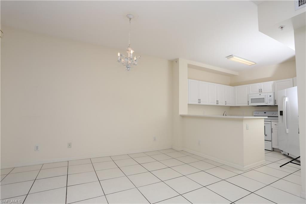 700 L Ambiance CIR # 7