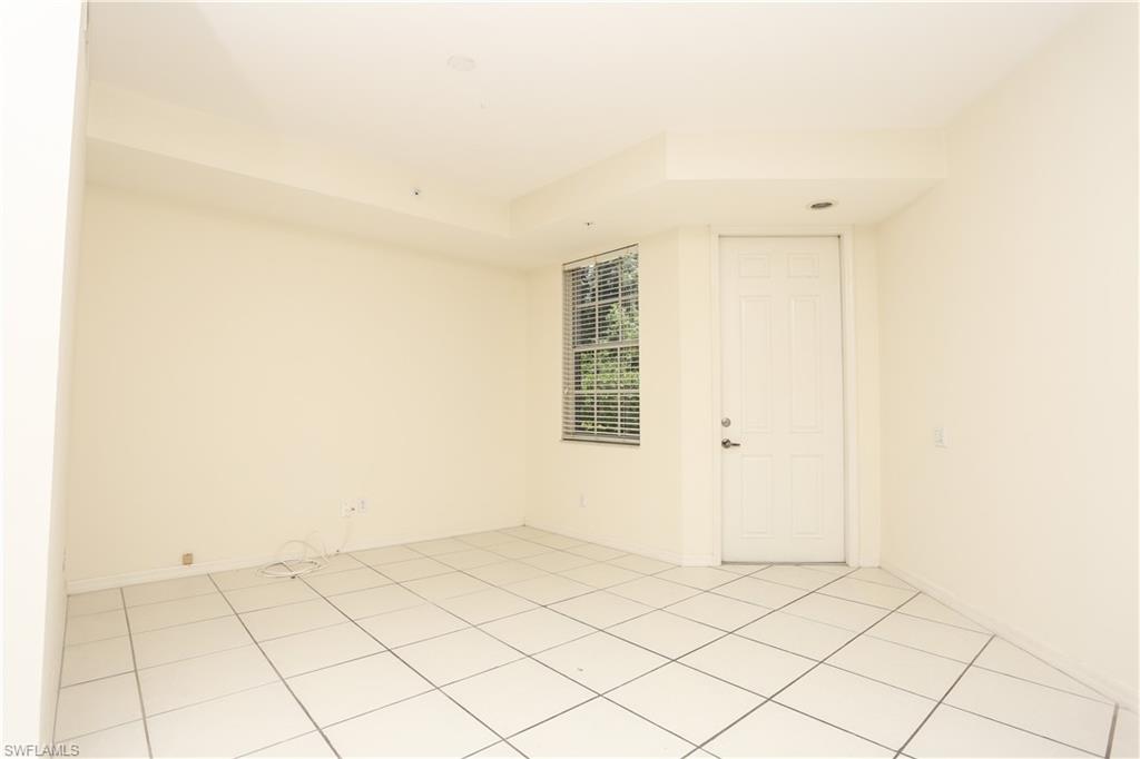 700 L Ambiance CIR # 7
