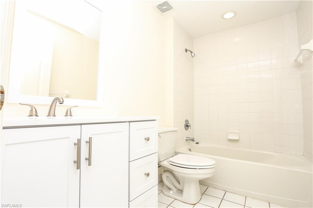 700 L Ambiance CIR # 7