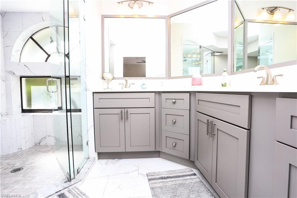 592 Beachwalk CIR # N105