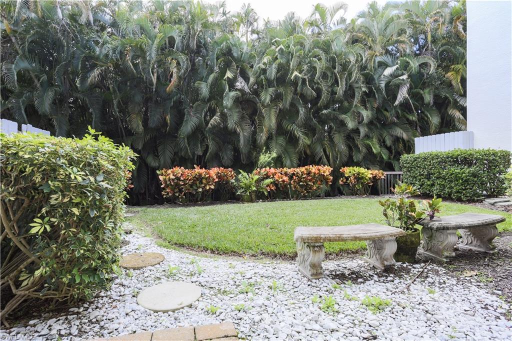 592 Beachwalk CIR # N105