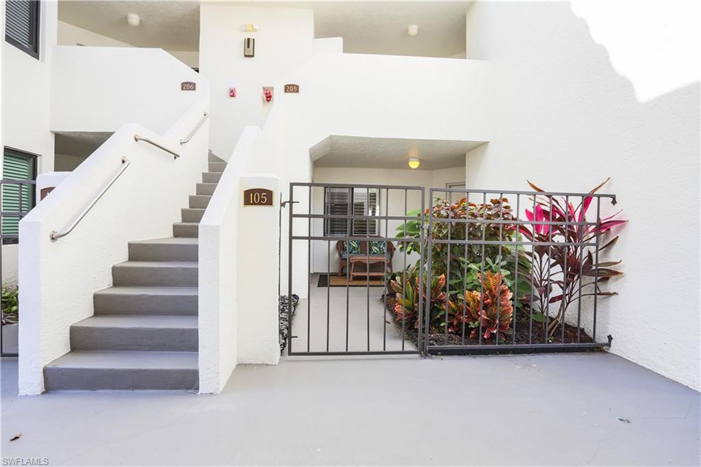 592 Beachwalk CIR # N105