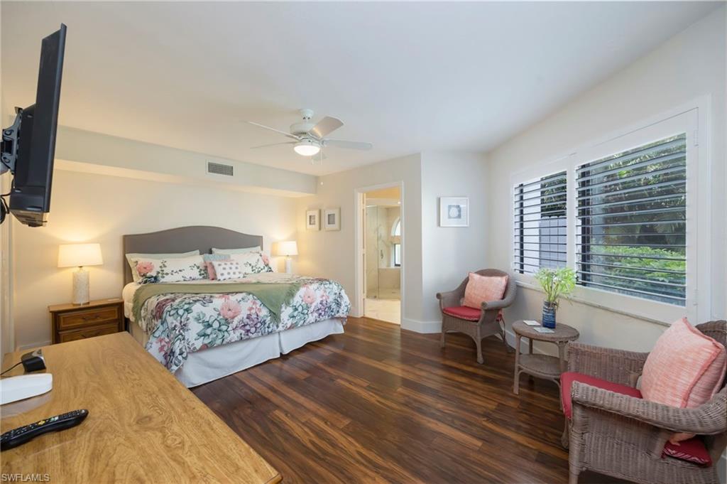 592 Beachwalk CIR # N105