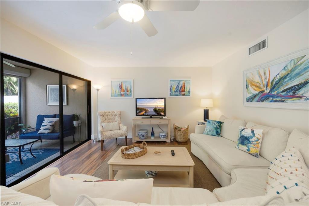 592 Beachwalk CIR # N105