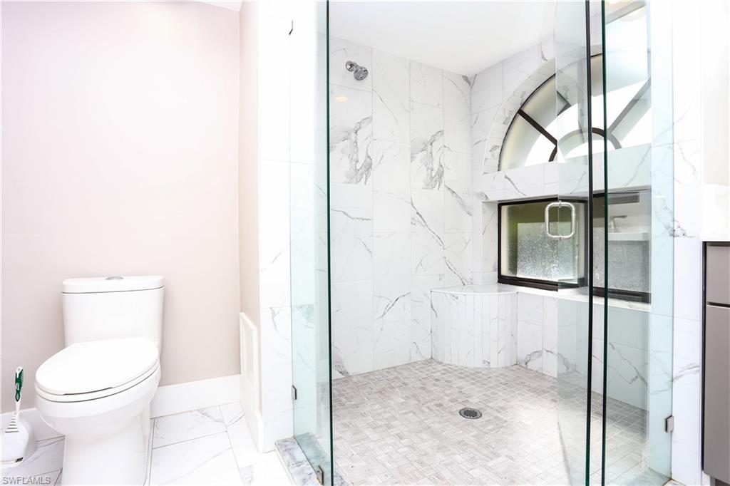 592 Beachwalk CIR # N105