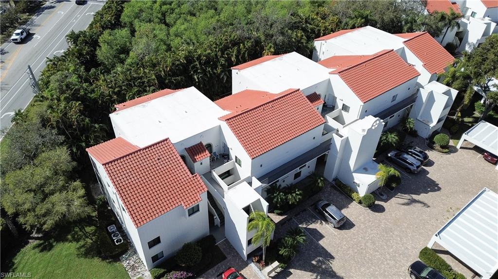 592 Beachwalk CIR # N105