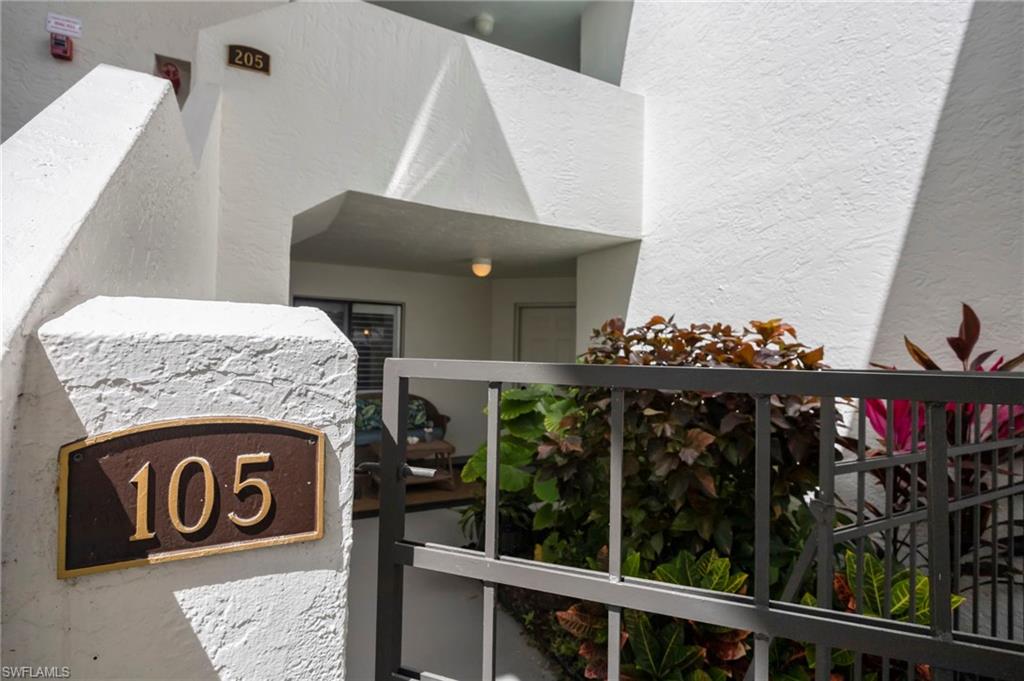 592 Beachwalk CIR # N105