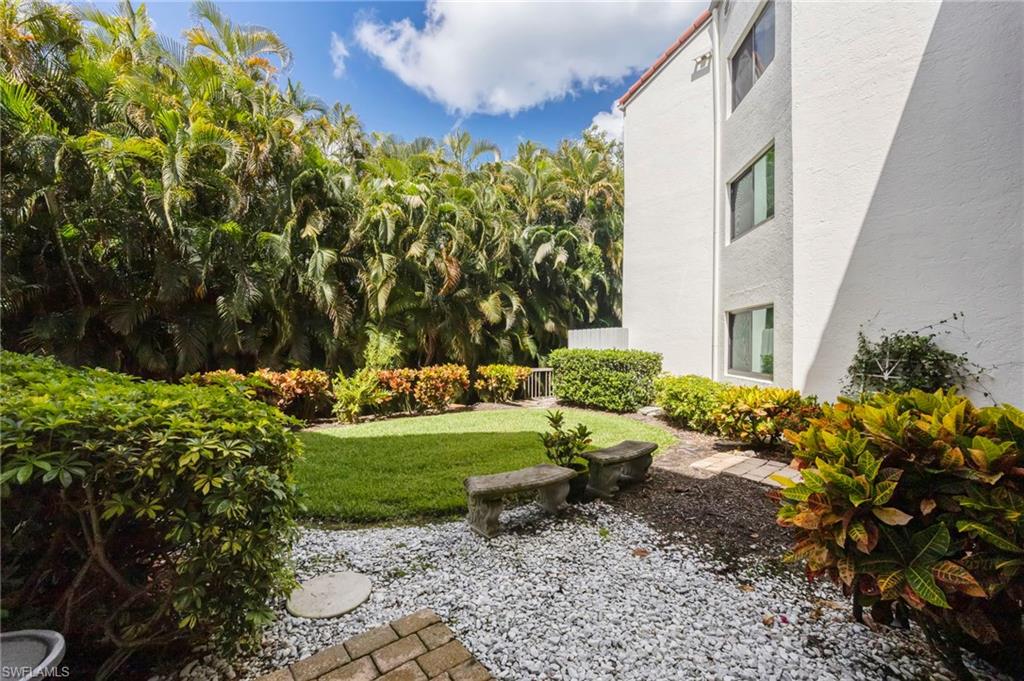 592 Beachwalk CIR # N105