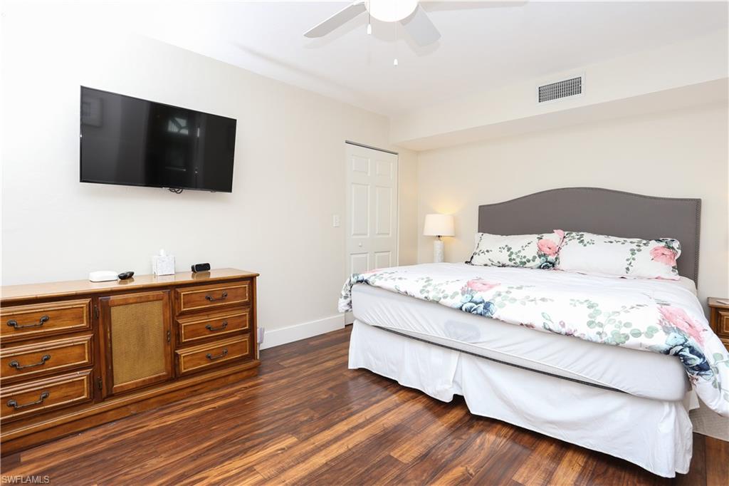 592 Beachwalk CIR # N105