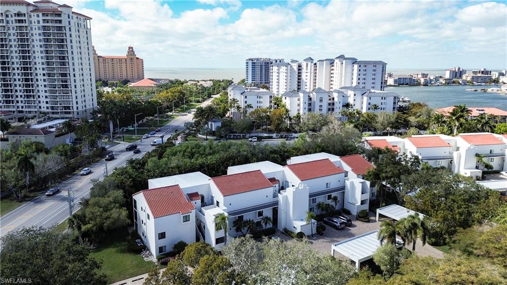 592 Beachwalk CIR # N105