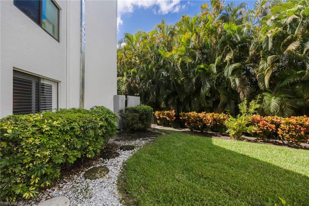 592 Beachwalk CIR # N105