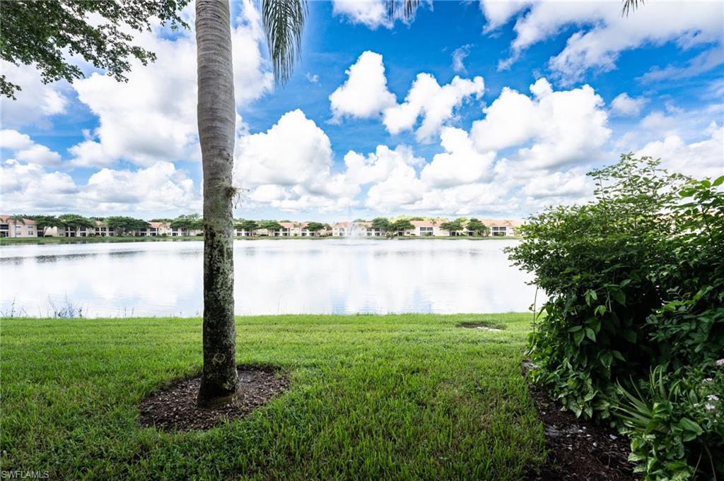 6368 Huntington Lakes CIR 102