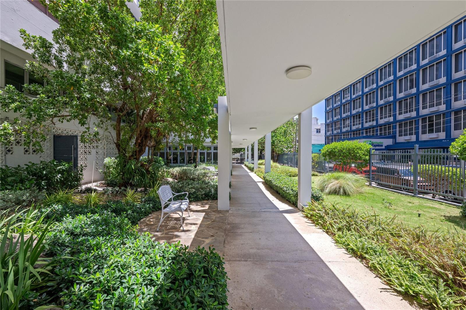 6 MARIANO RAMIREZ BAGES ST #5C