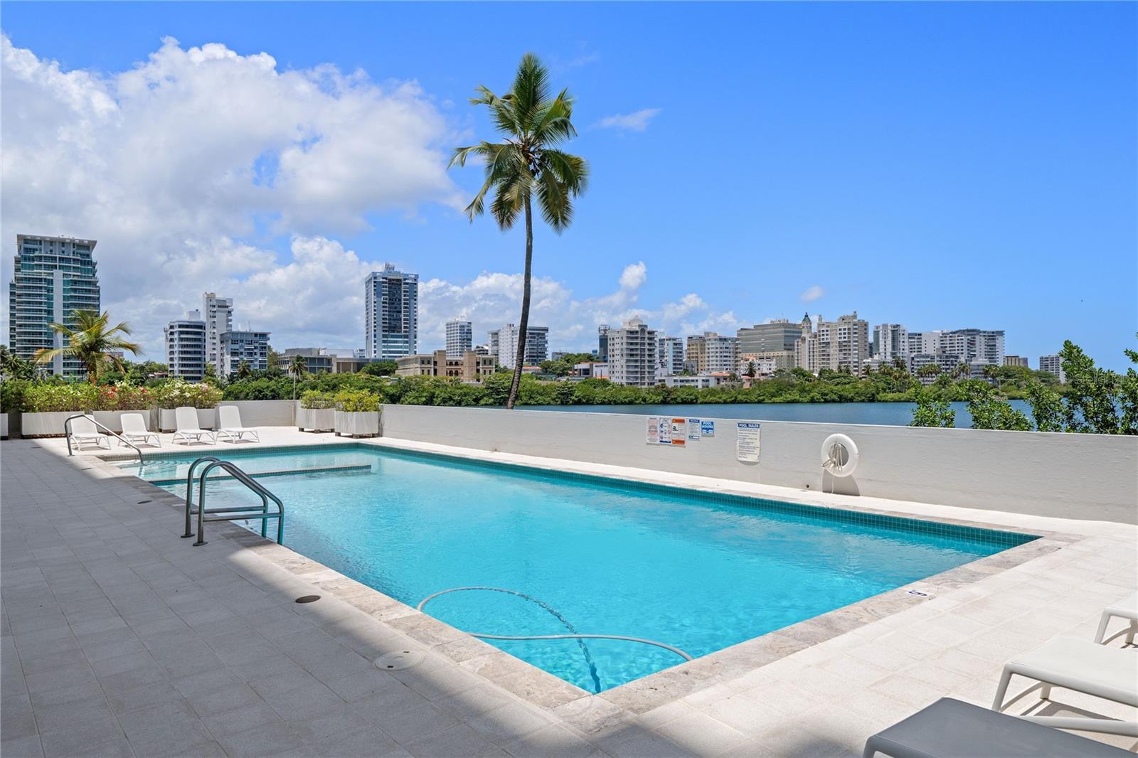 6 MARIANO RAMIREZ BAGES ST #5C