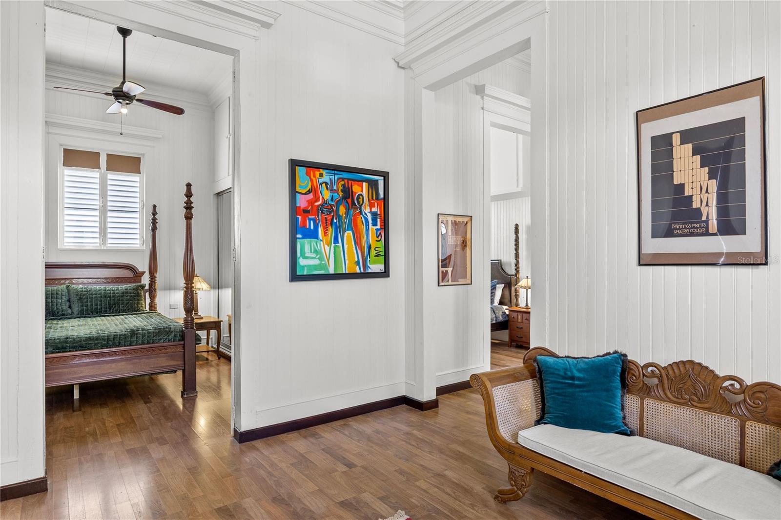 112 REINA ISABEL ST
