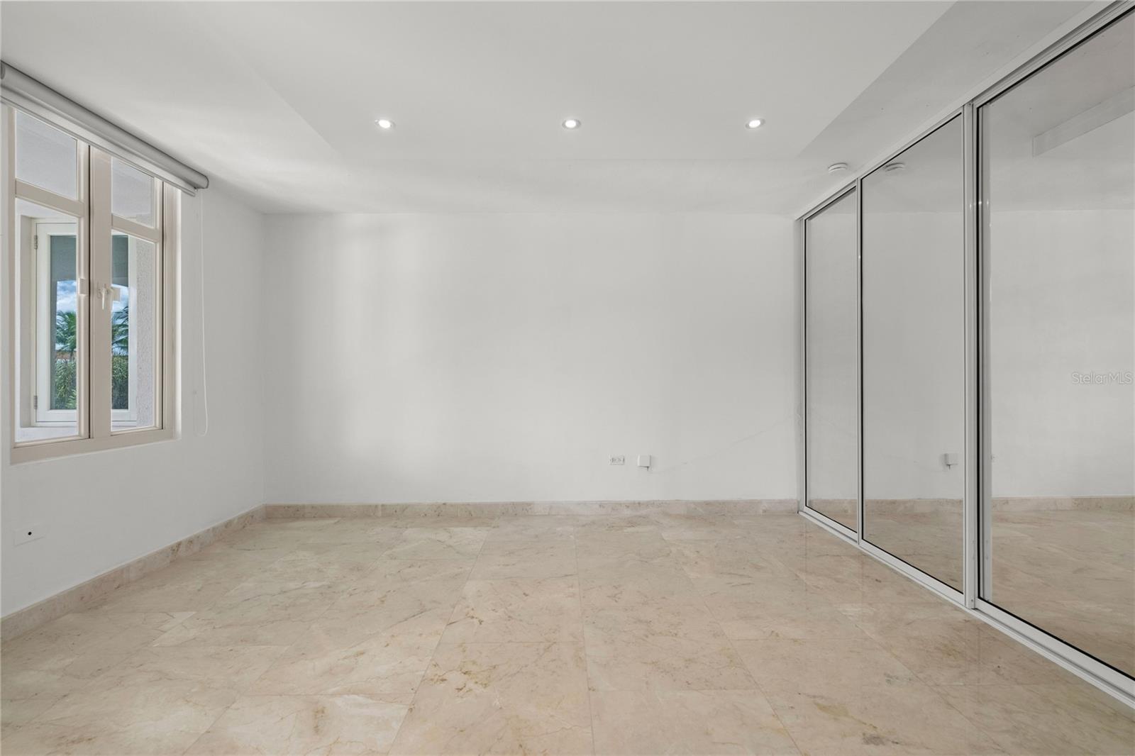 247 CAMINO DEL FLAMBOYAN ST