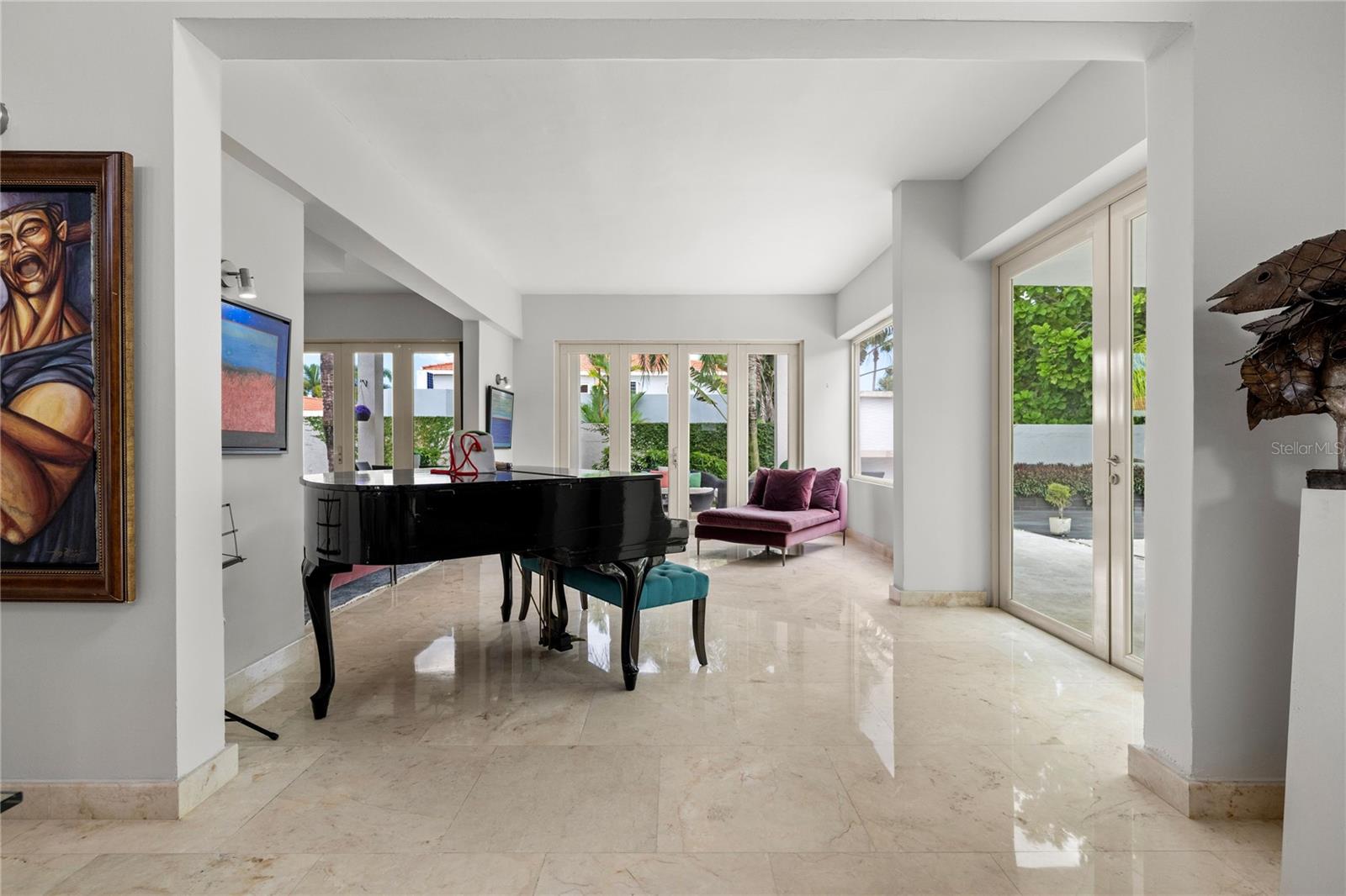 247 CAMINO DEL FLAMBOYAN ST