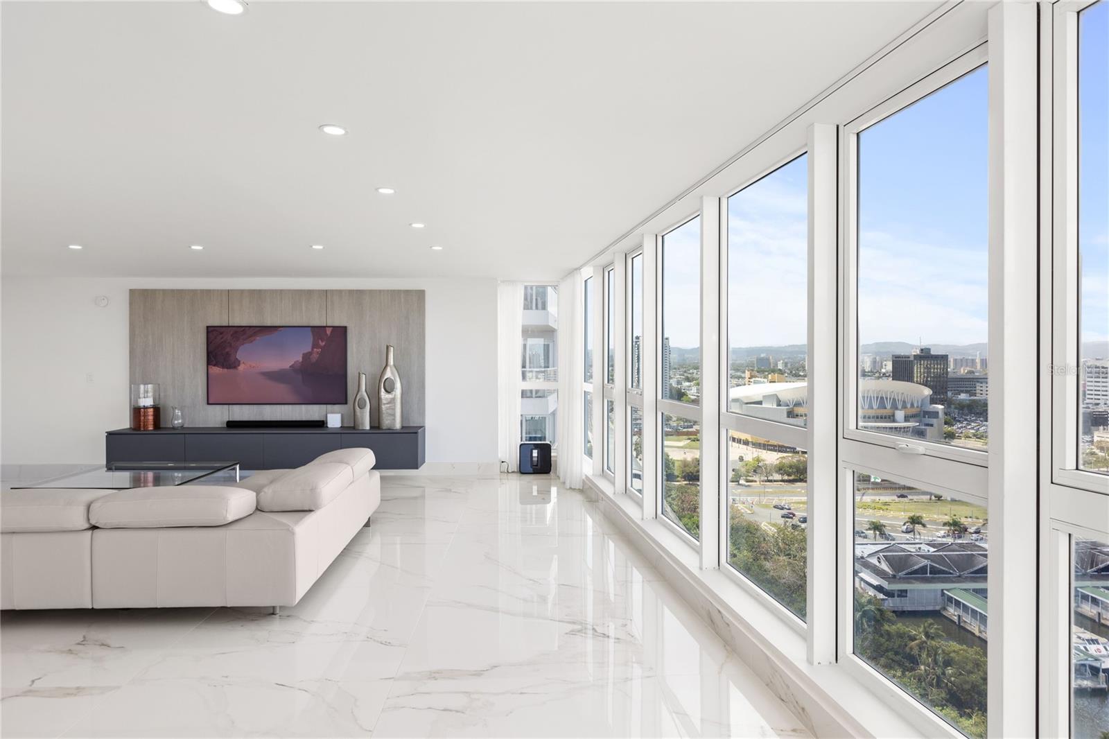 48 MUNOZ RIVERA AVE #2104