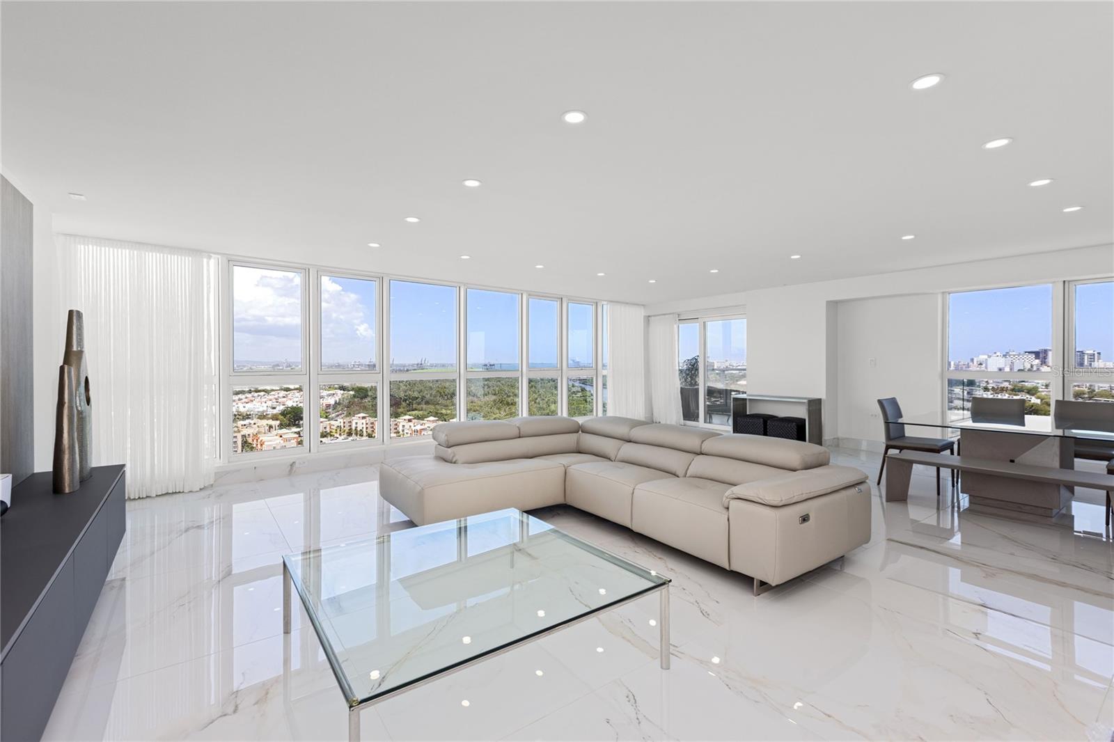 48 MUNOZ RIVERA AVE #2104