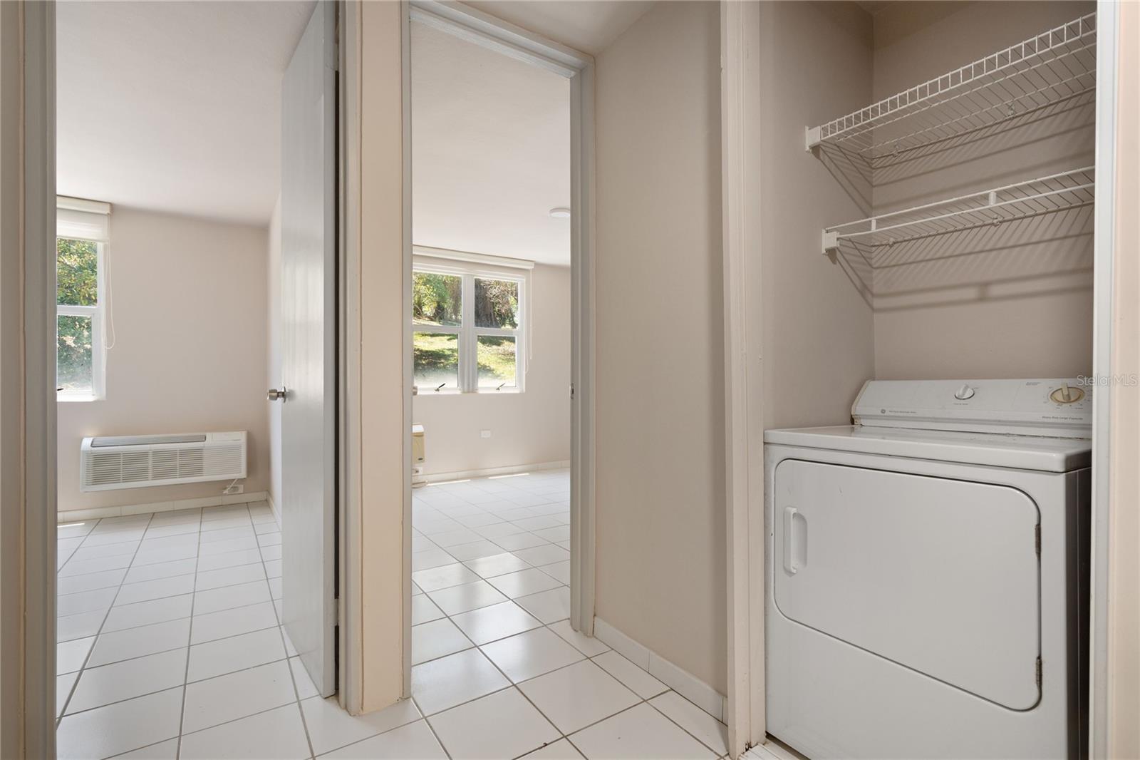 125 HARBOUR DRIVE DR #12