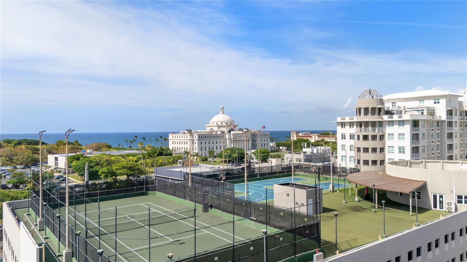 100 CALLE DEL MUELLE ST #2401