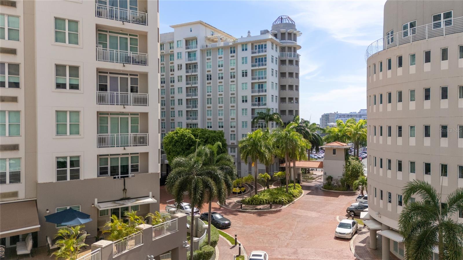 100 CALLE DEL MUELLE ST #2401