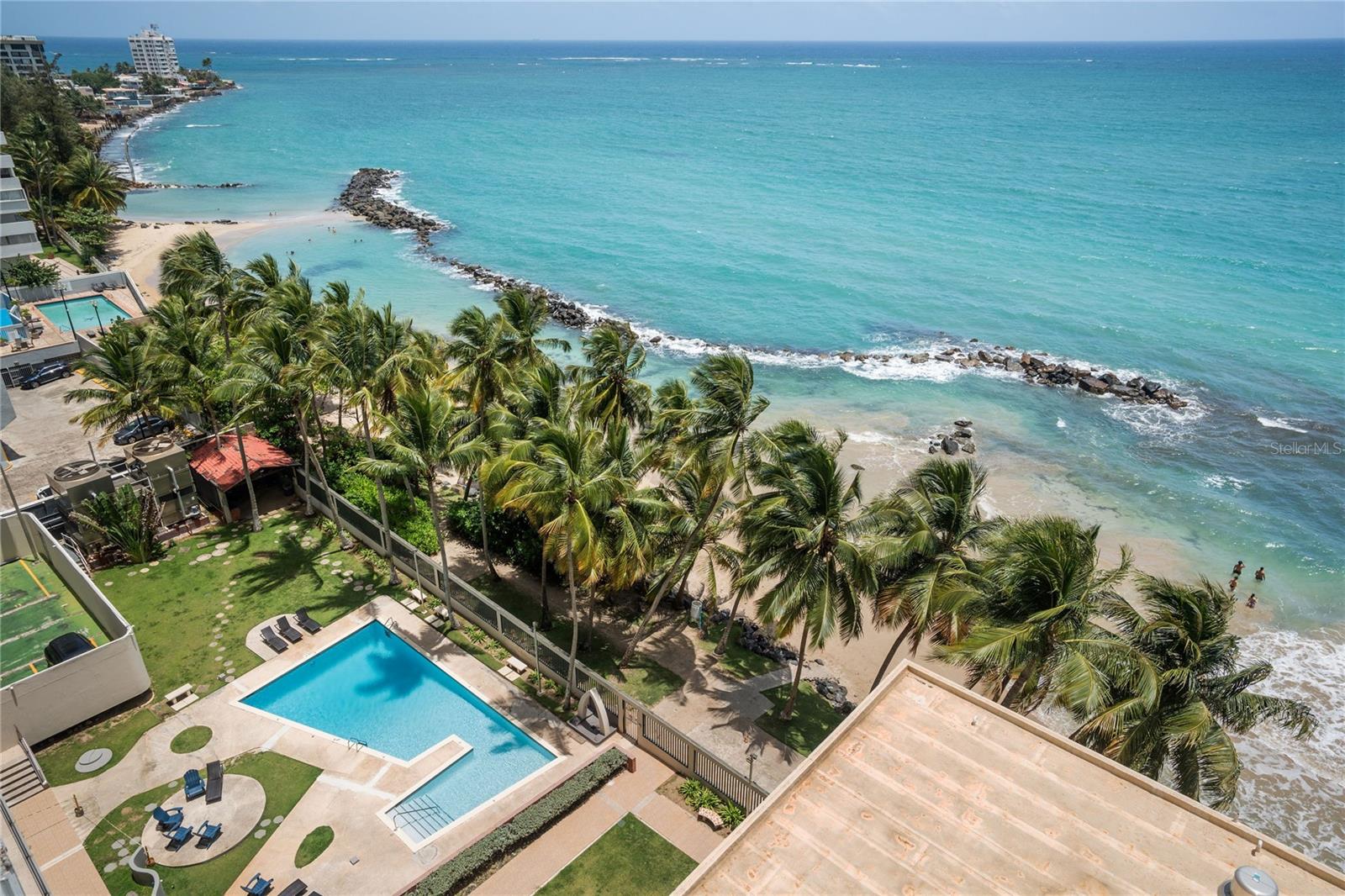 3307 ISLA VERDE AVE #1102