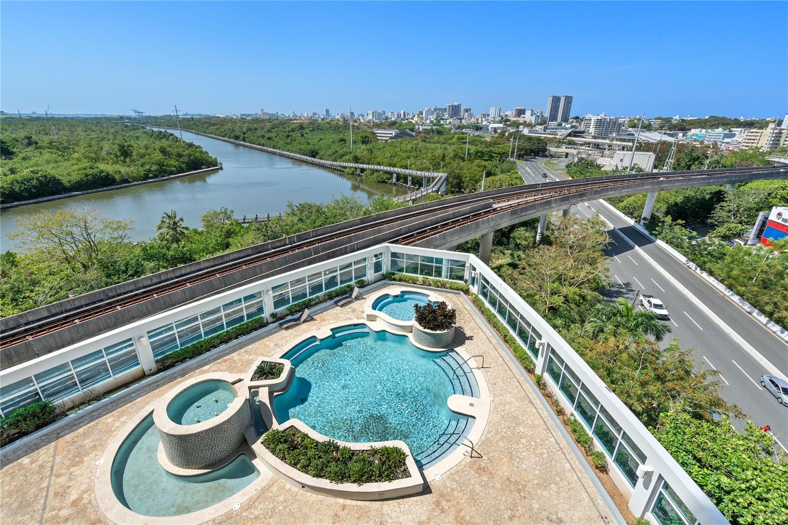 48 MUNOZ RIVERA AVE #2104