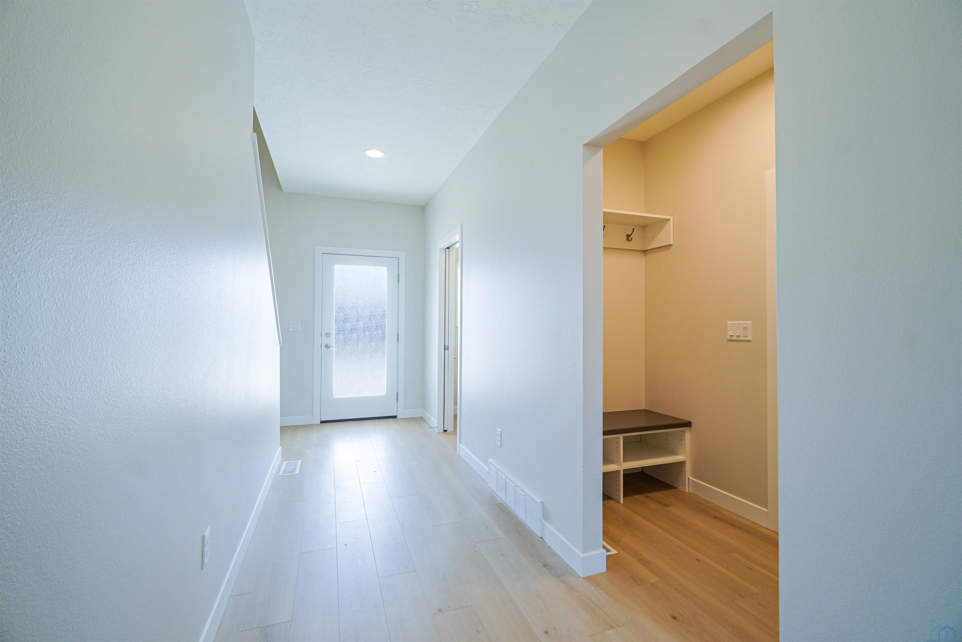 5224 LYNX CT