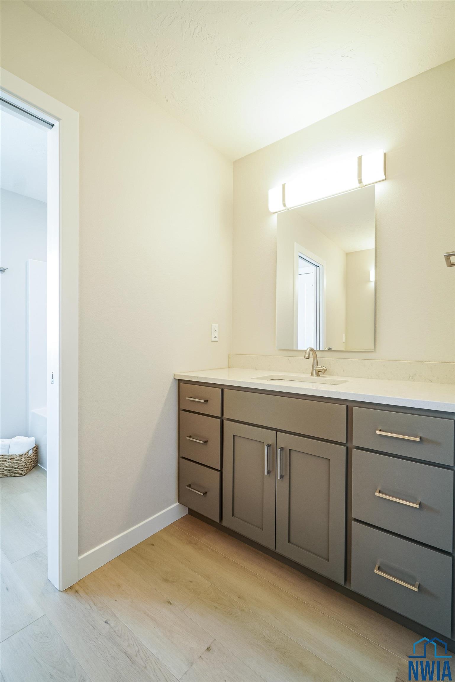 5224 LYNX CT