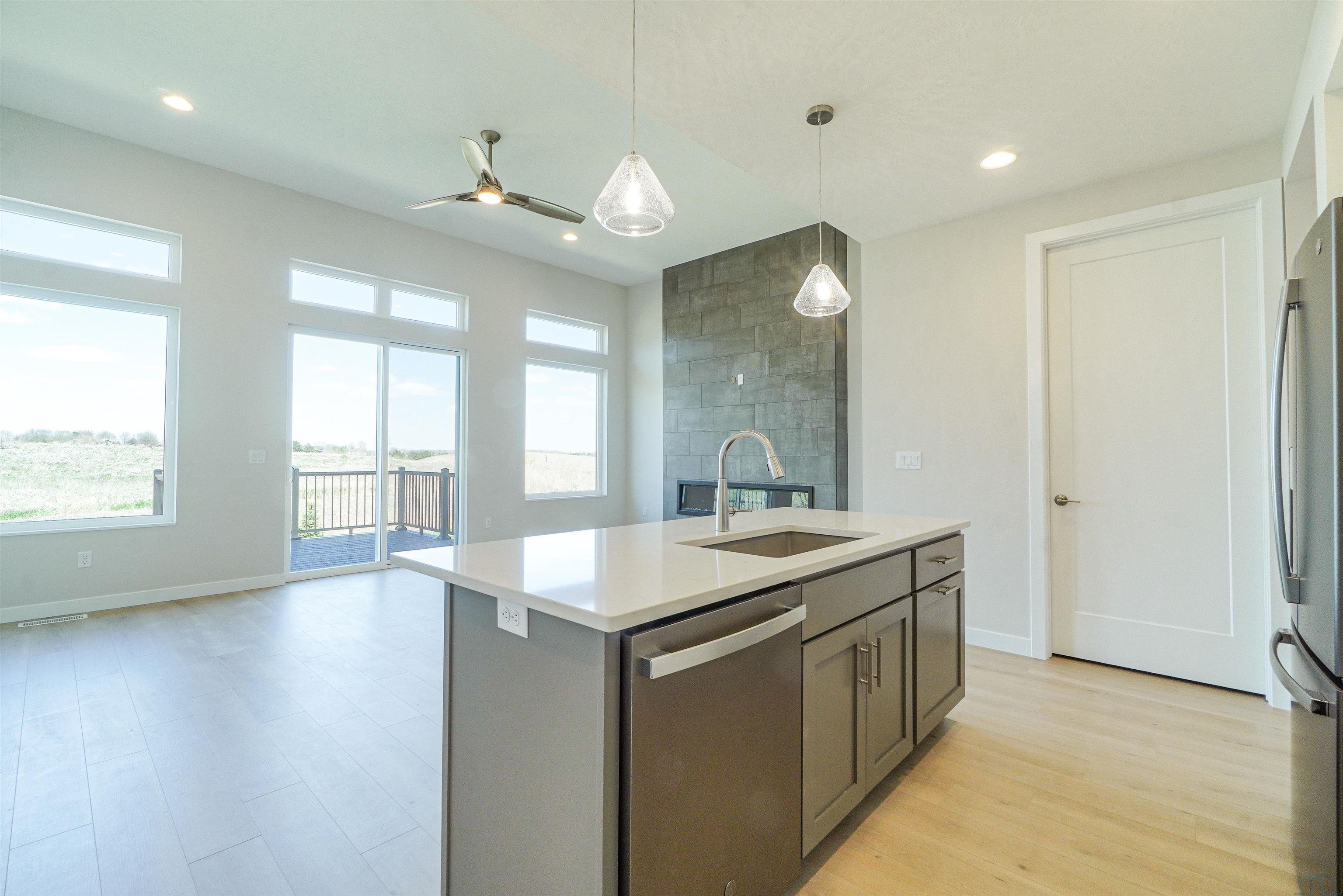 5224 LYNX CT