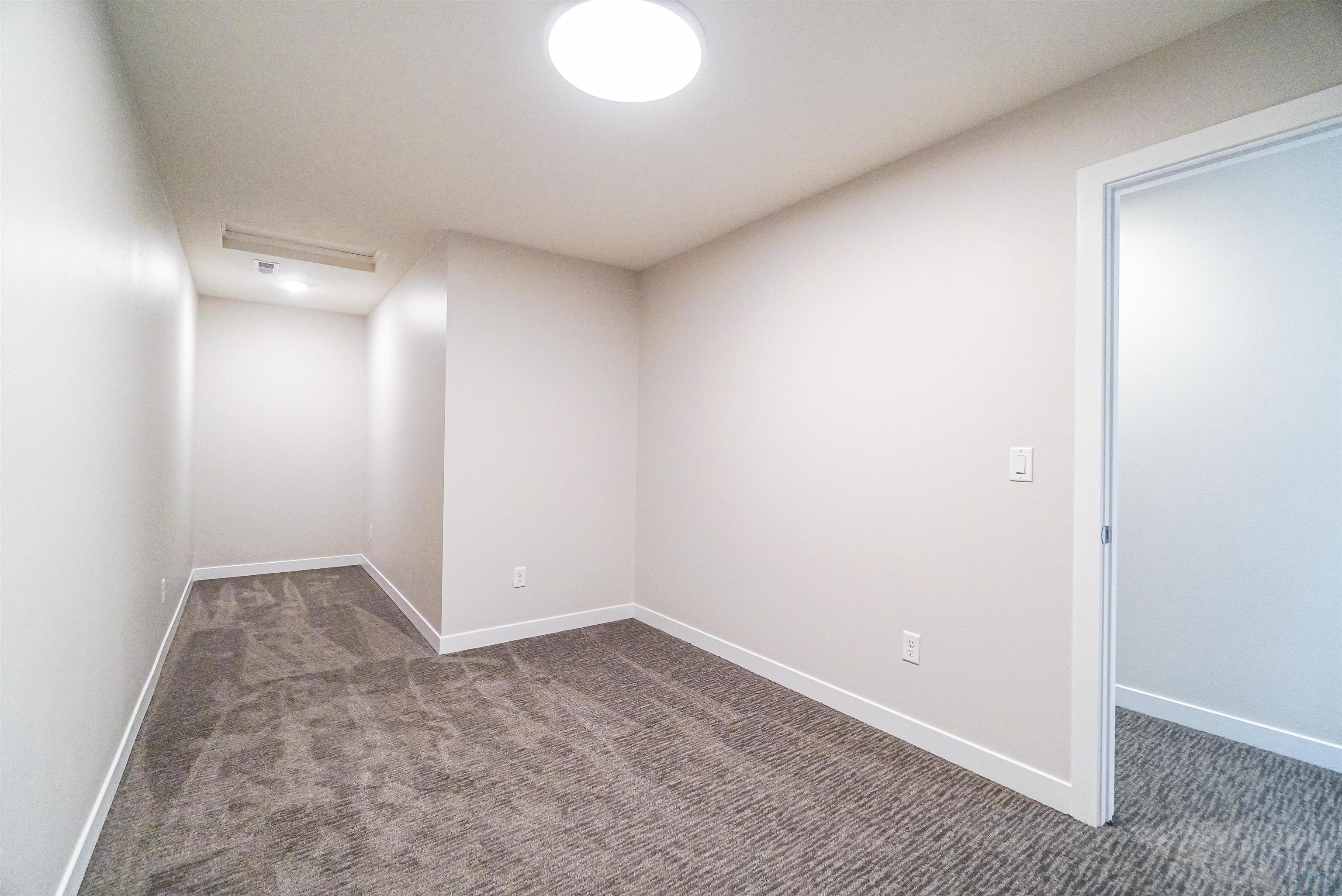 5224 LYNX CT
