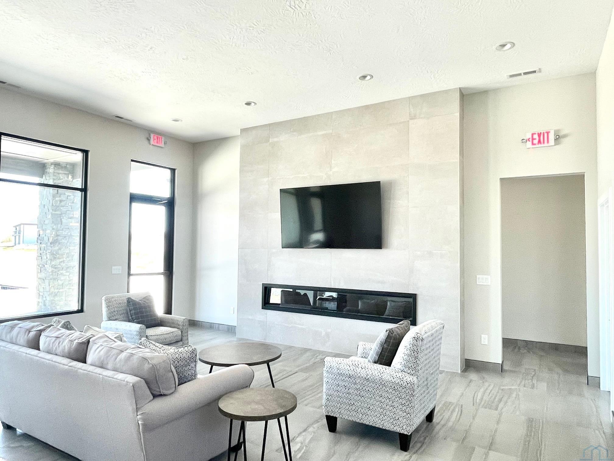 5224 LYNX CT