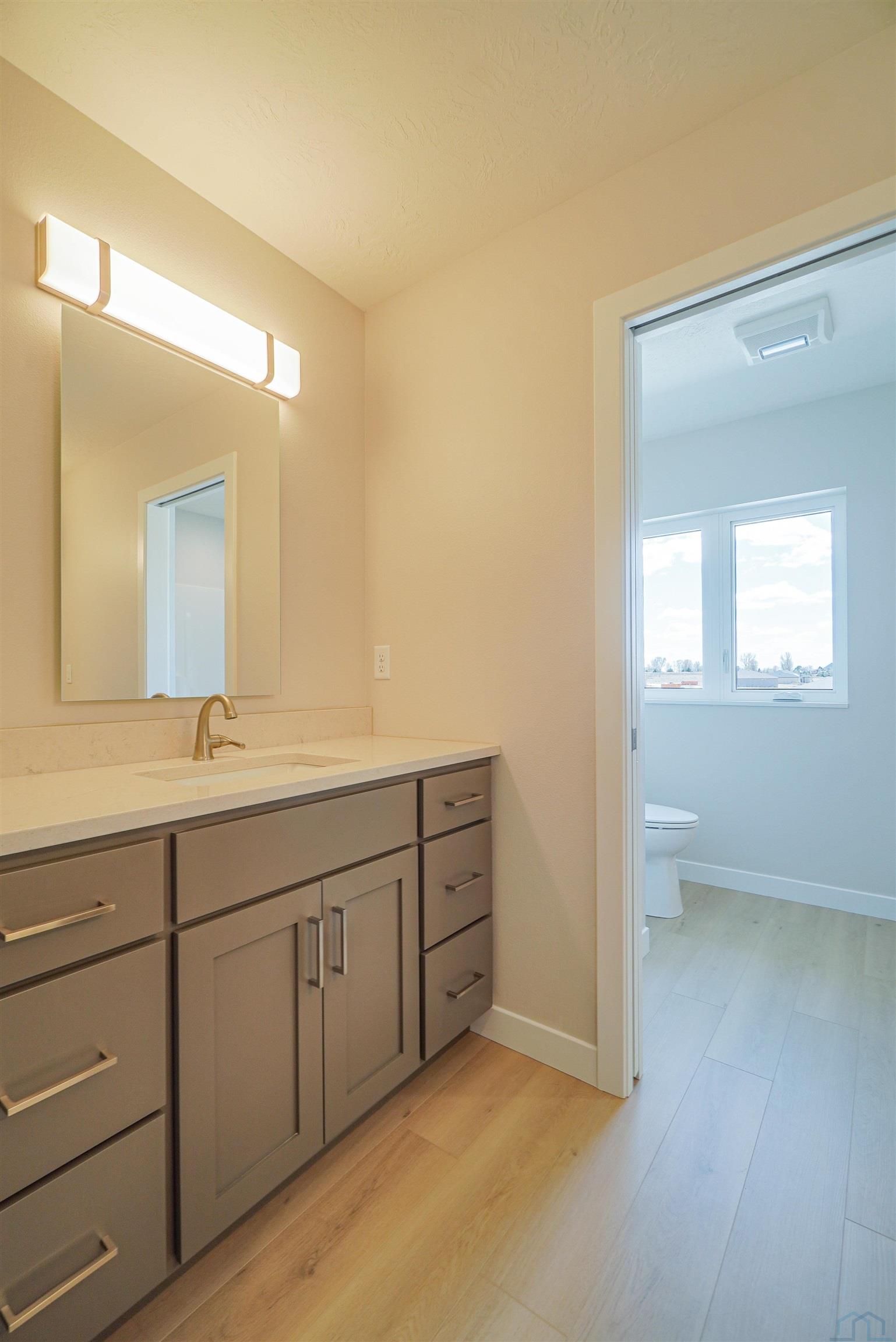 5224 LYNX CT