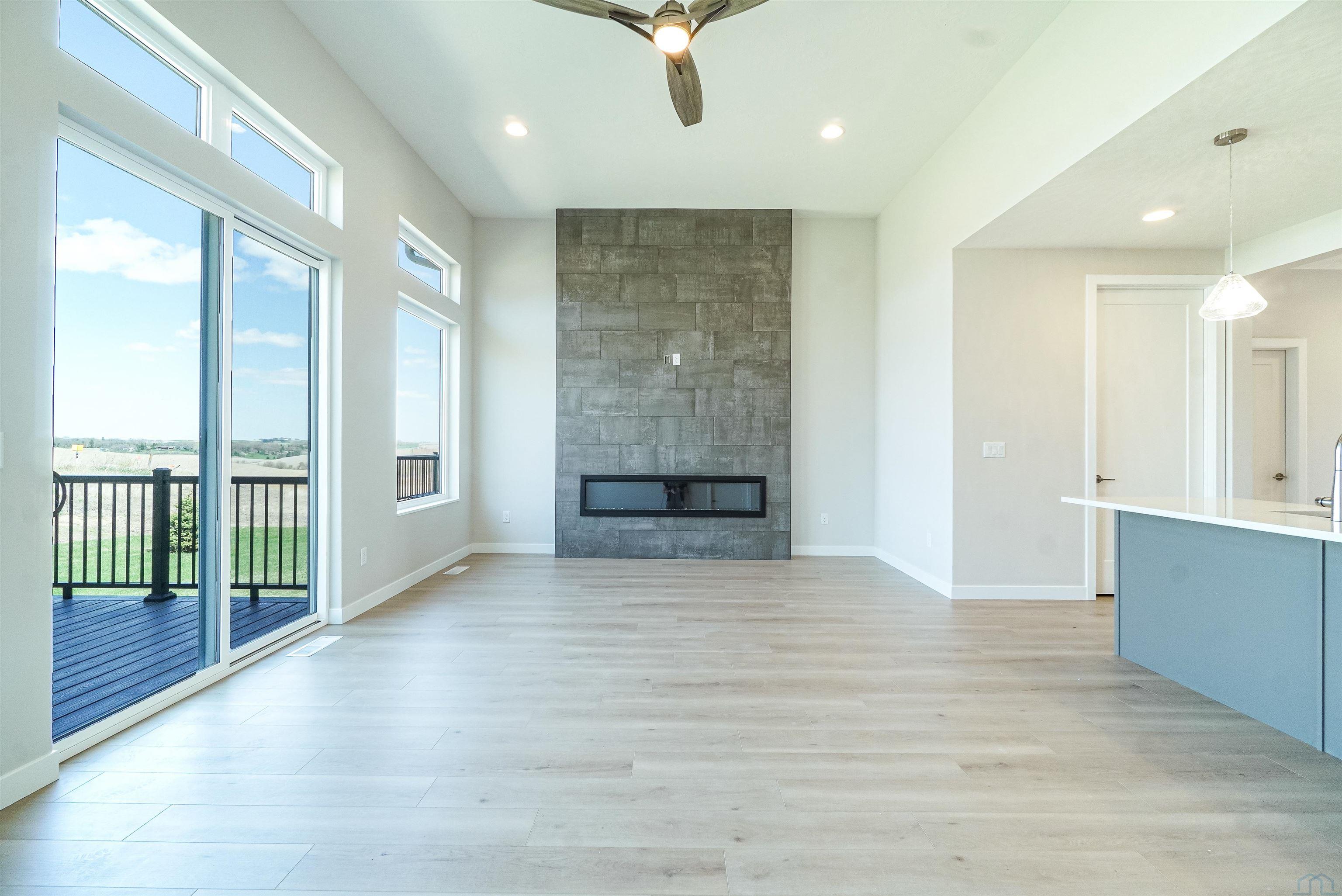 5224 LYNX CT