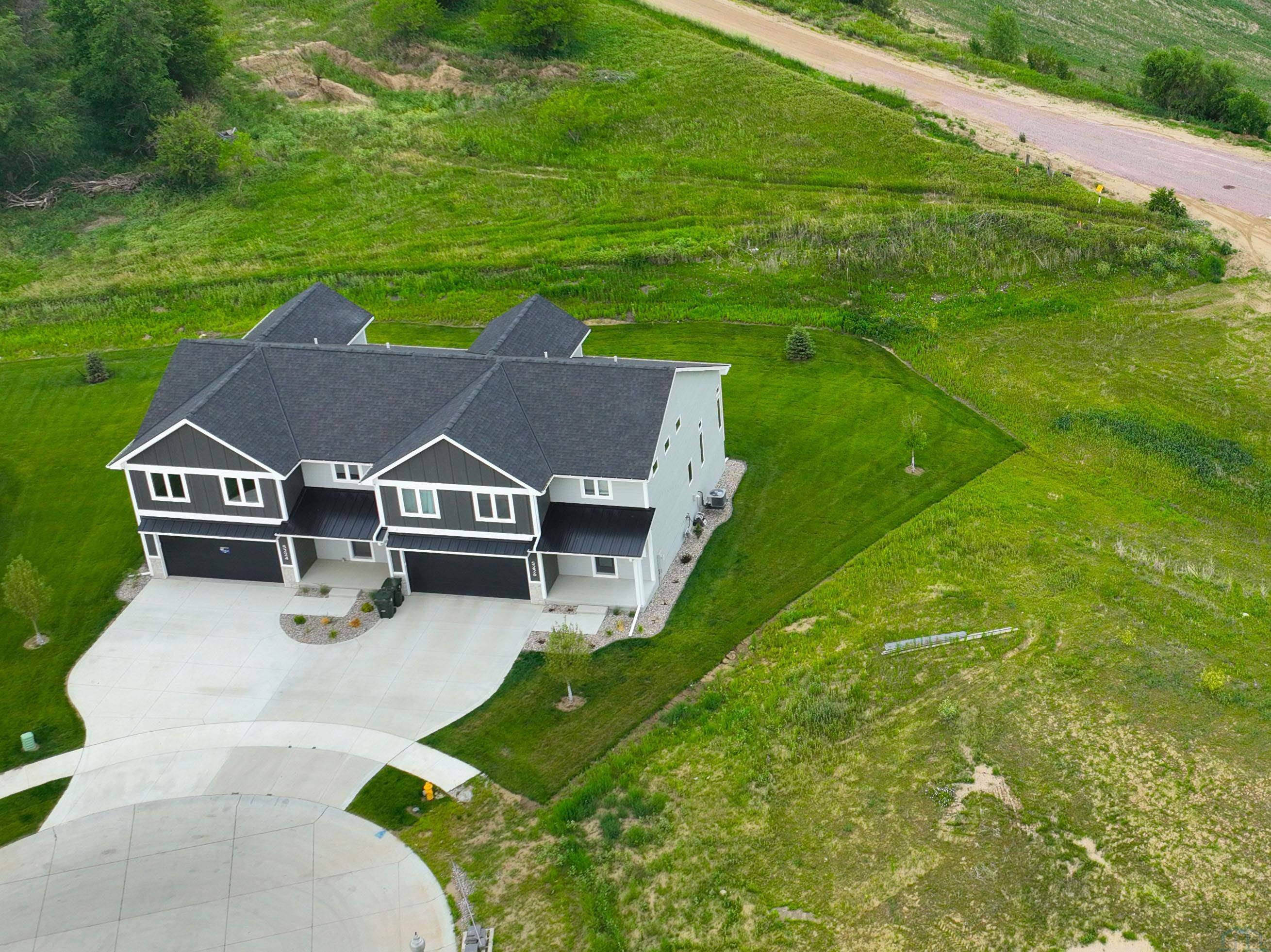 5224 LYNX CT
