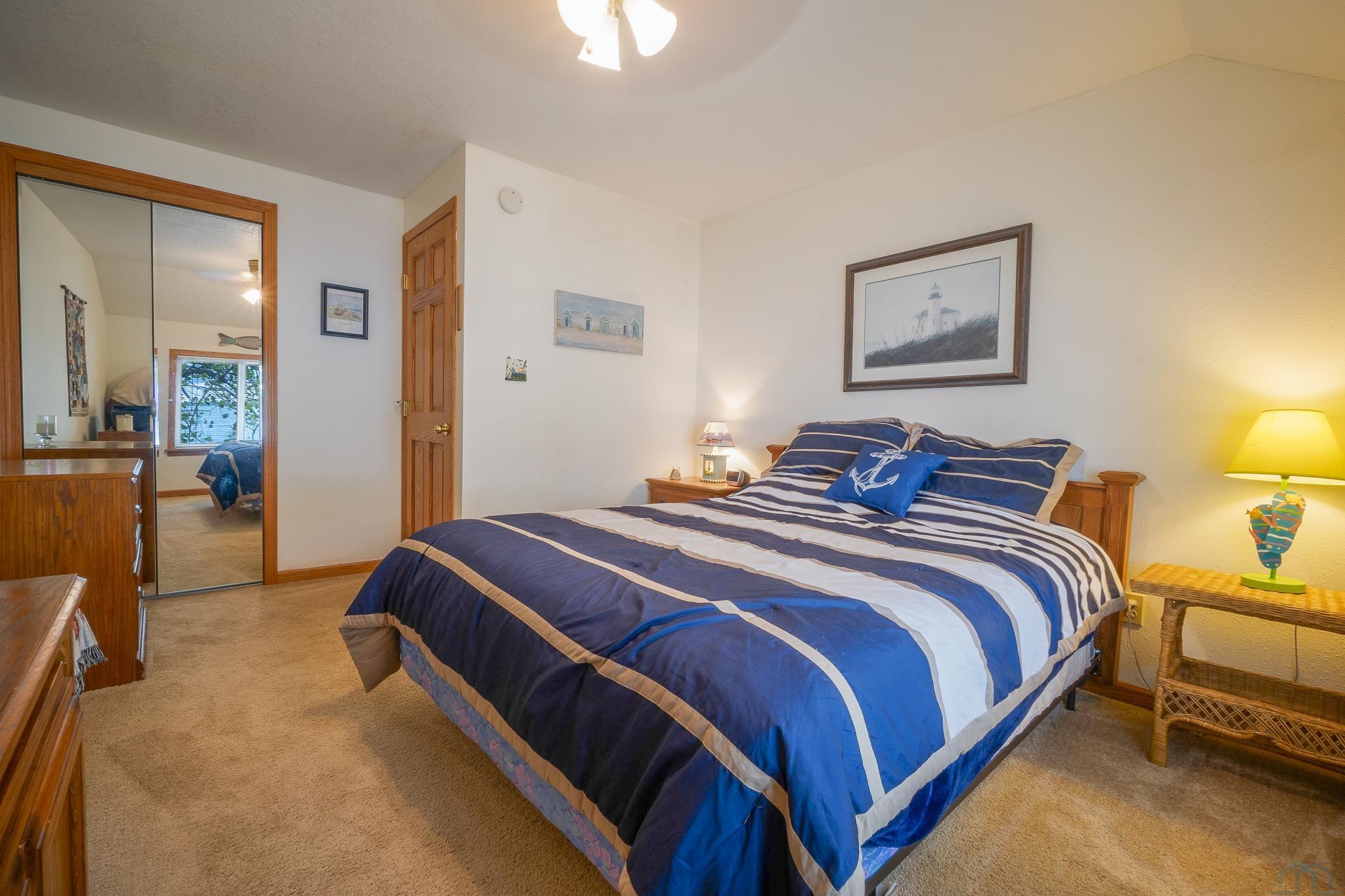 11049 E Village Circle