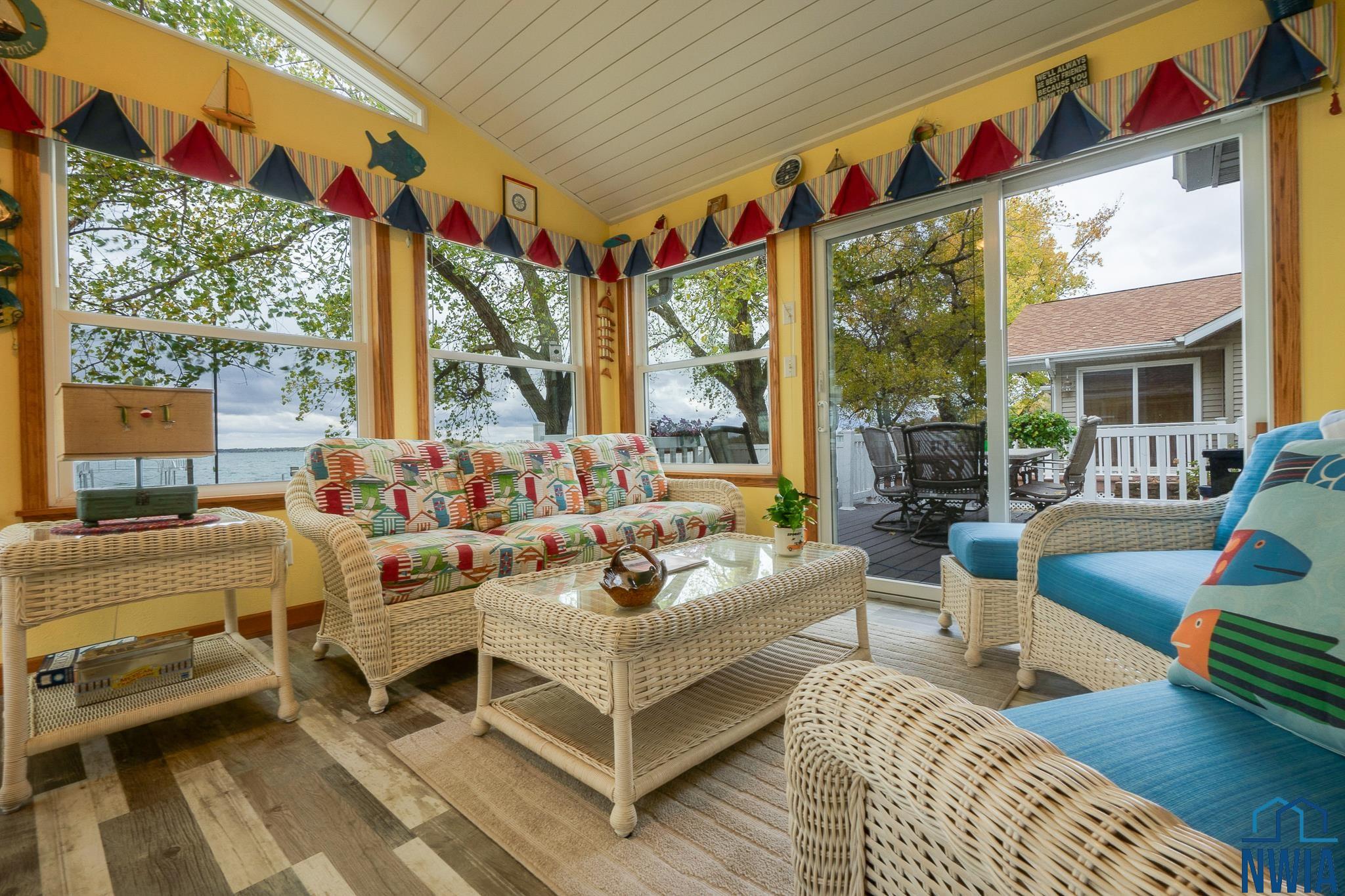 11049 E Village Circle