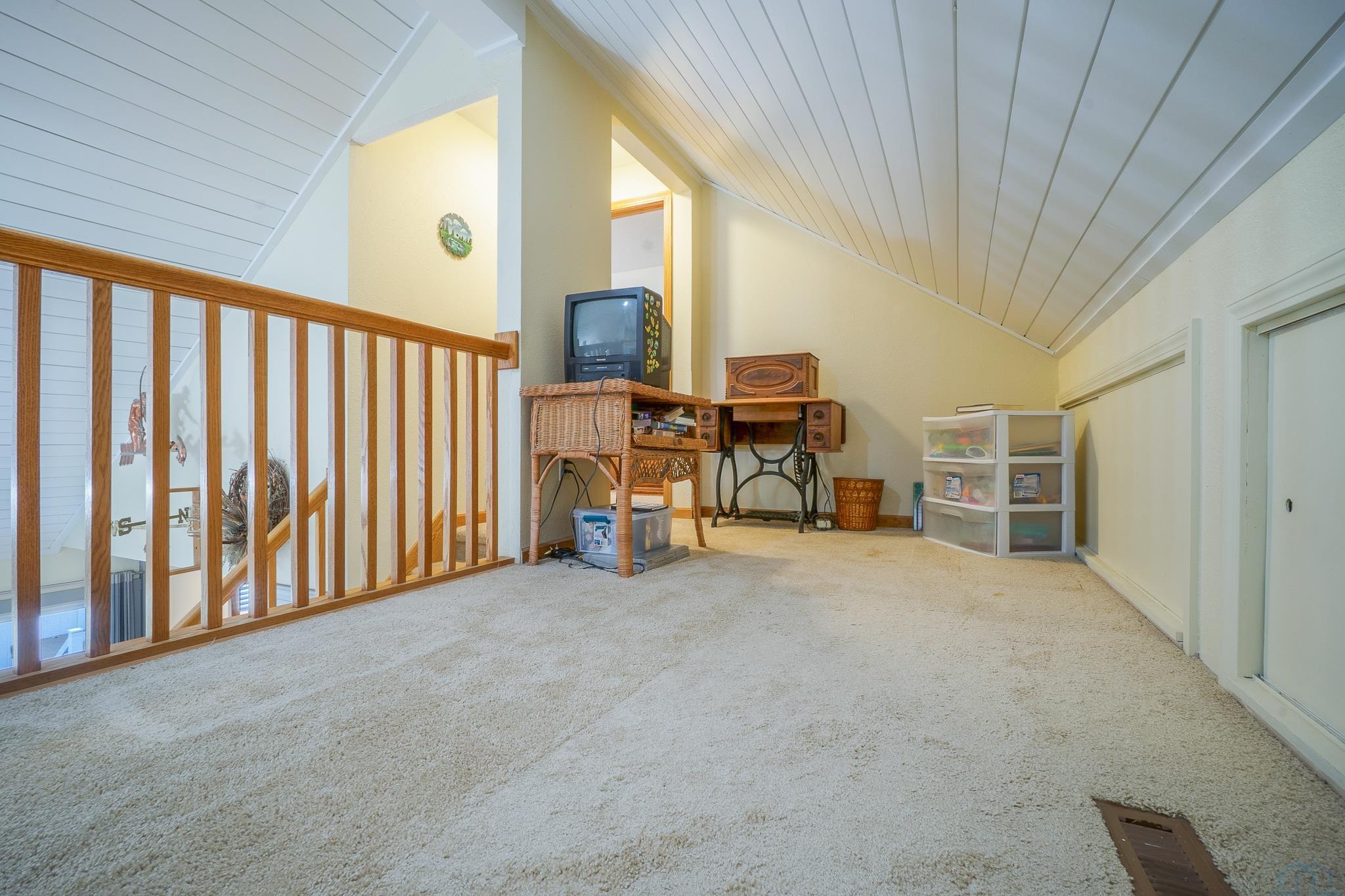 11049 E Village Circle