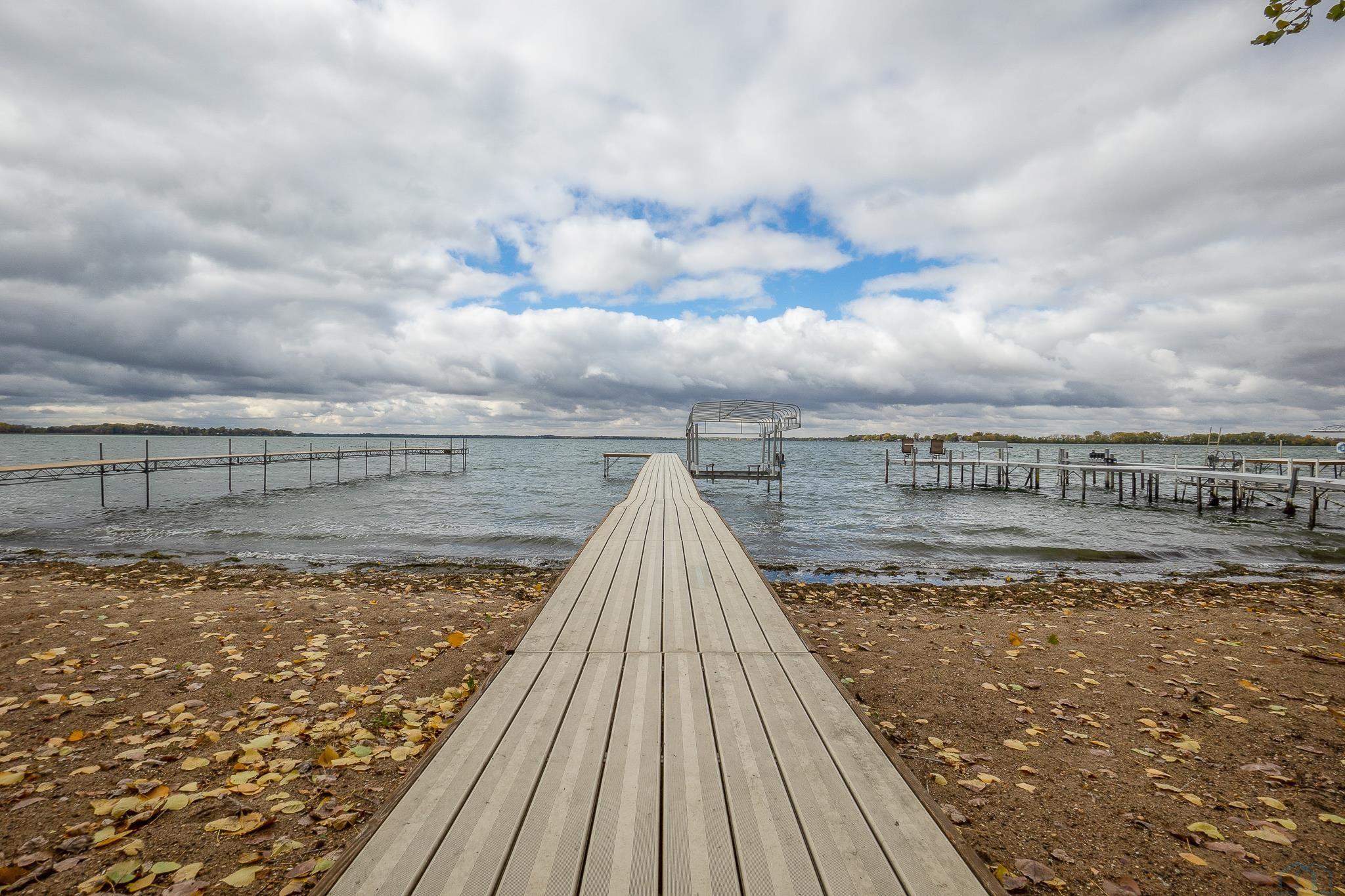 11049 E Village Circle