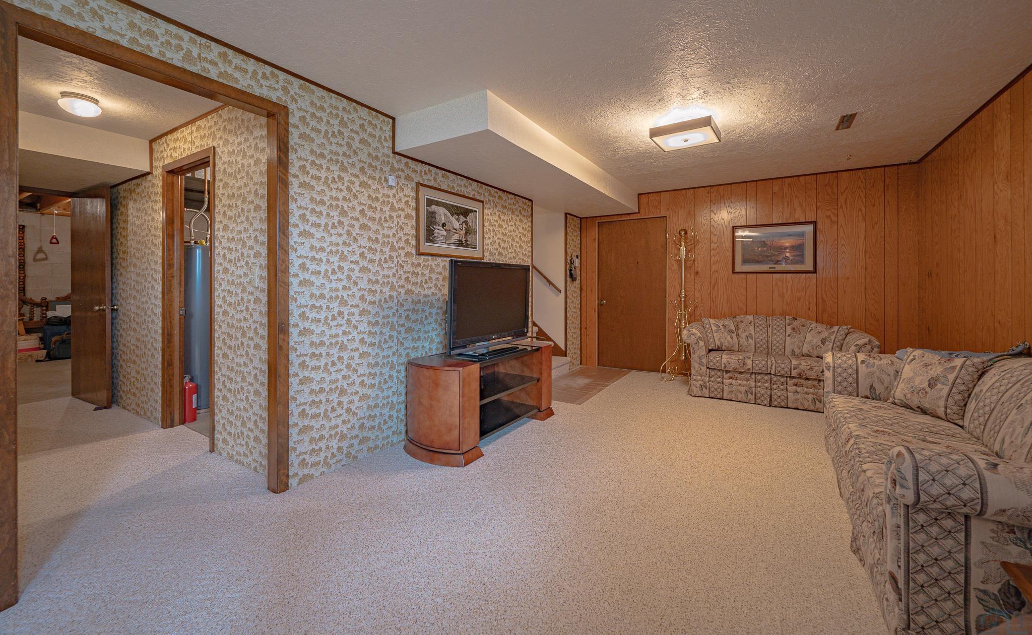 4130 Natalia Way
