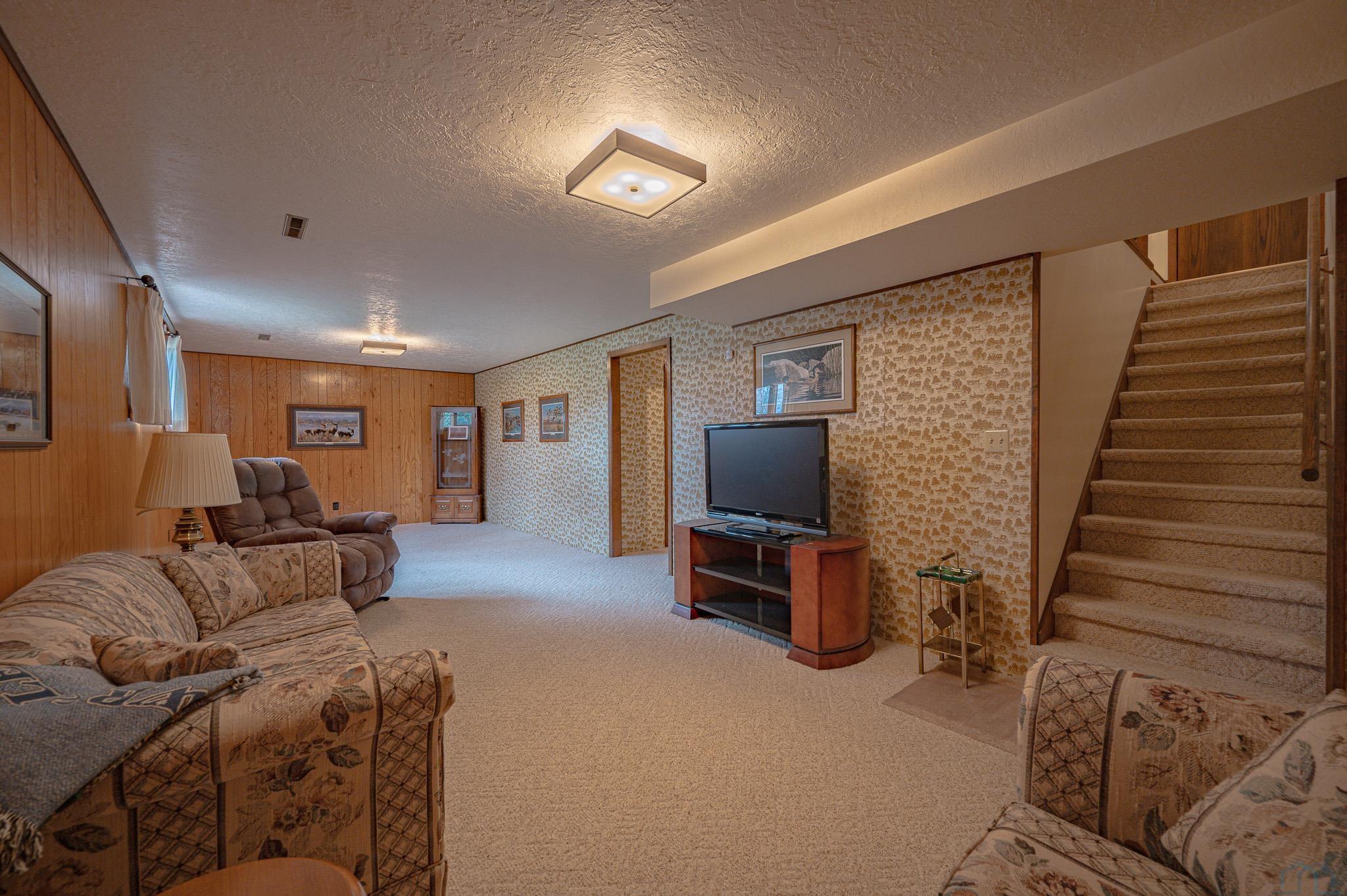 4130 Natalia Way