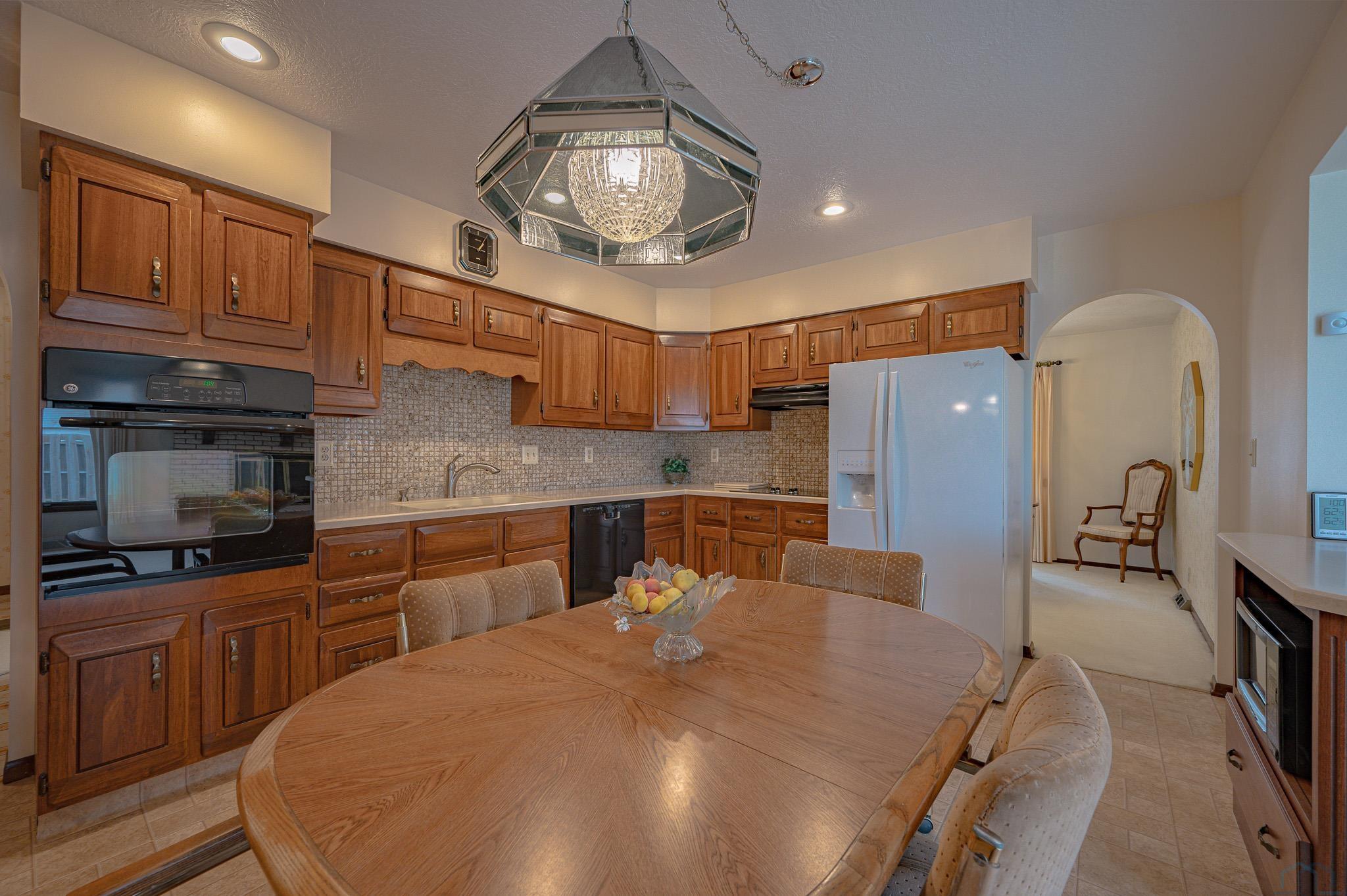 4130 Natalia Way