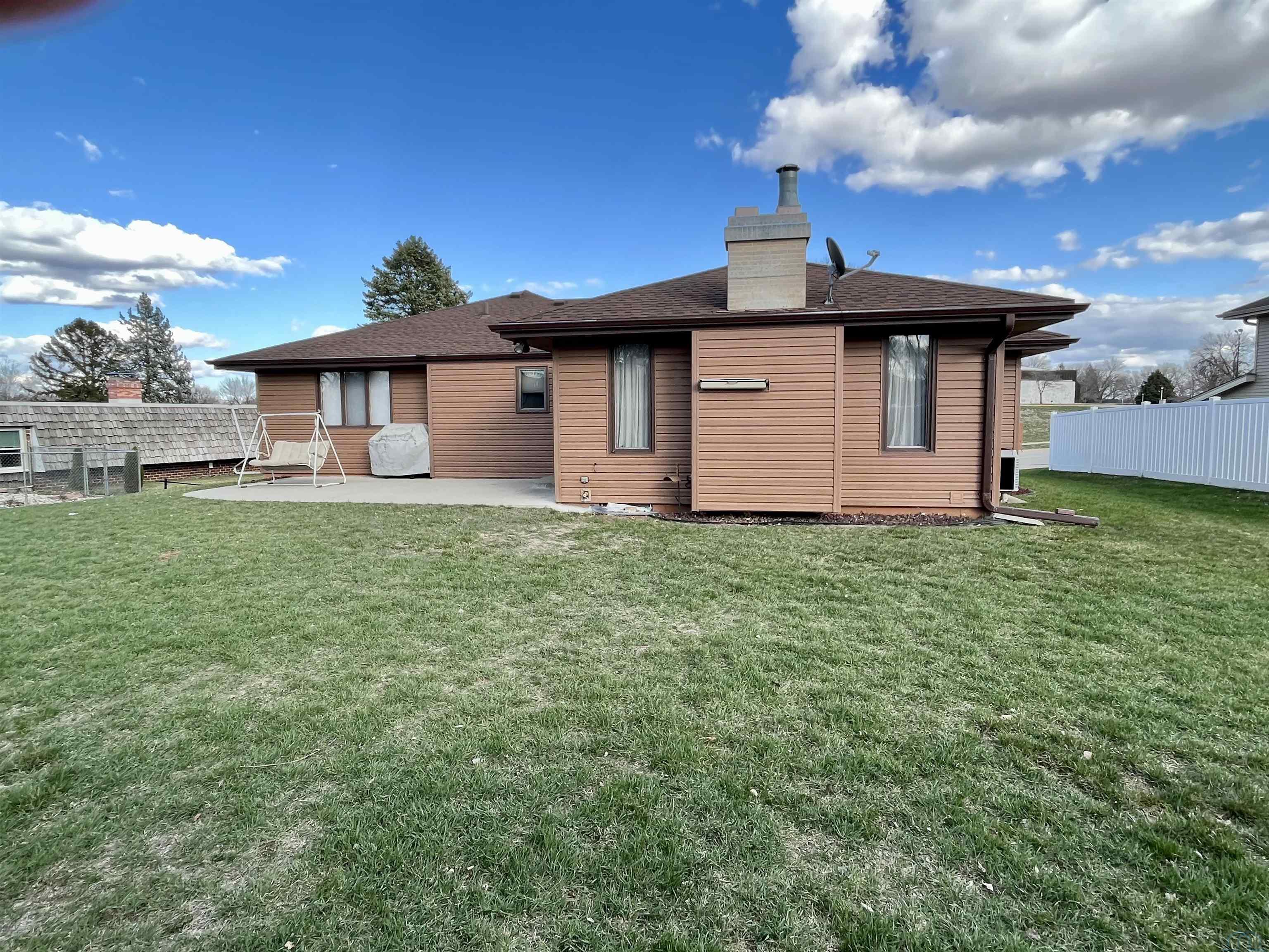 4130 Natalia Way