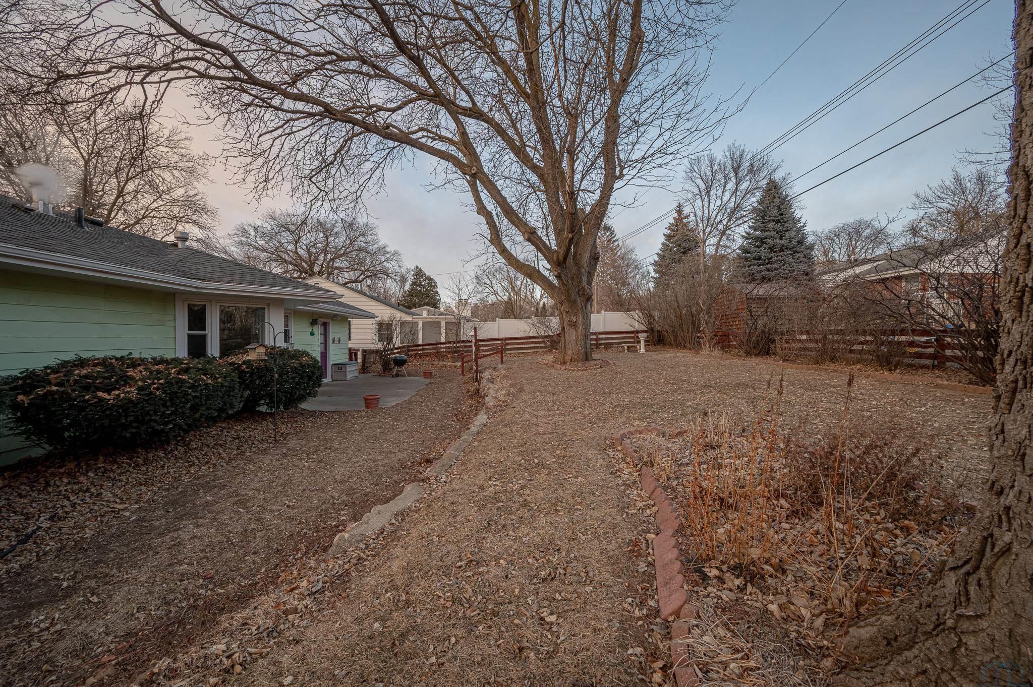3606 Pierce Pl.