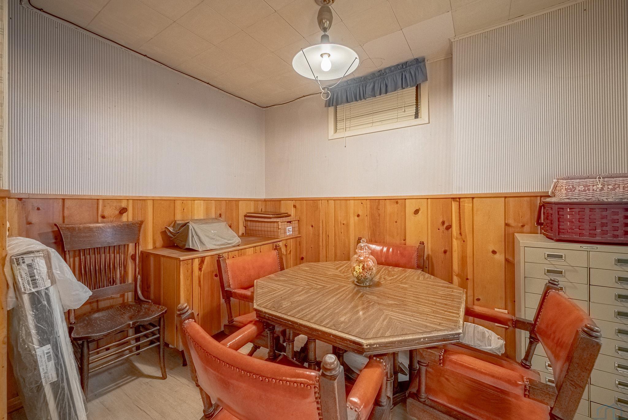 3606 Pierce Pl.